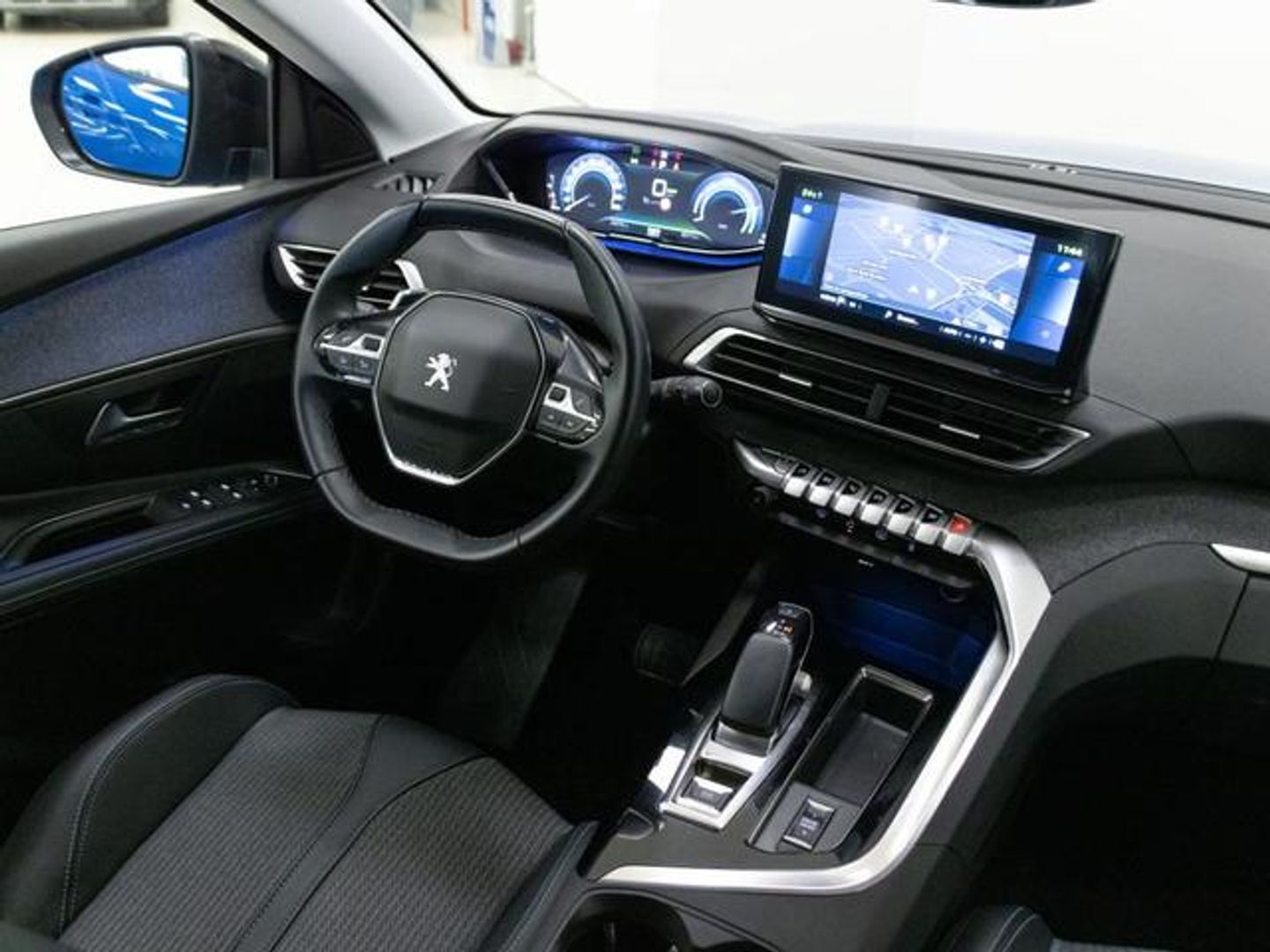 Peugeot 3008 Hybrid 225 Allure e-EAT8 165 kW (225 CV)