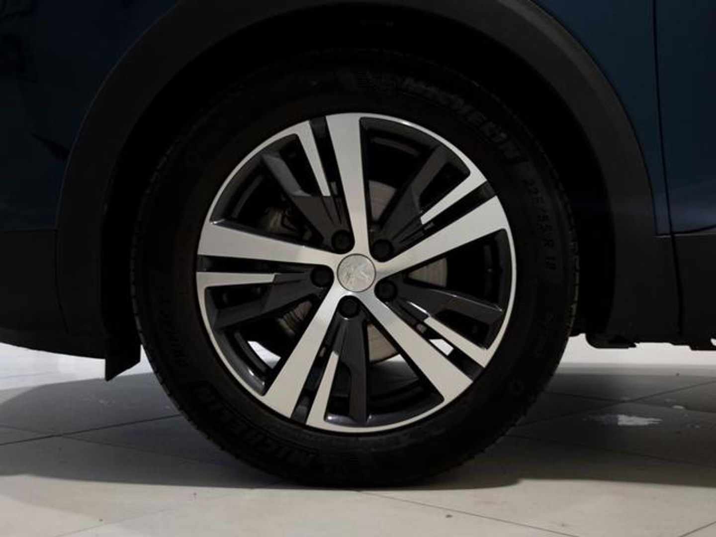 Peugeot 3008 Hybrid 225 Allure e-EAT8 165 kW (225 CV)