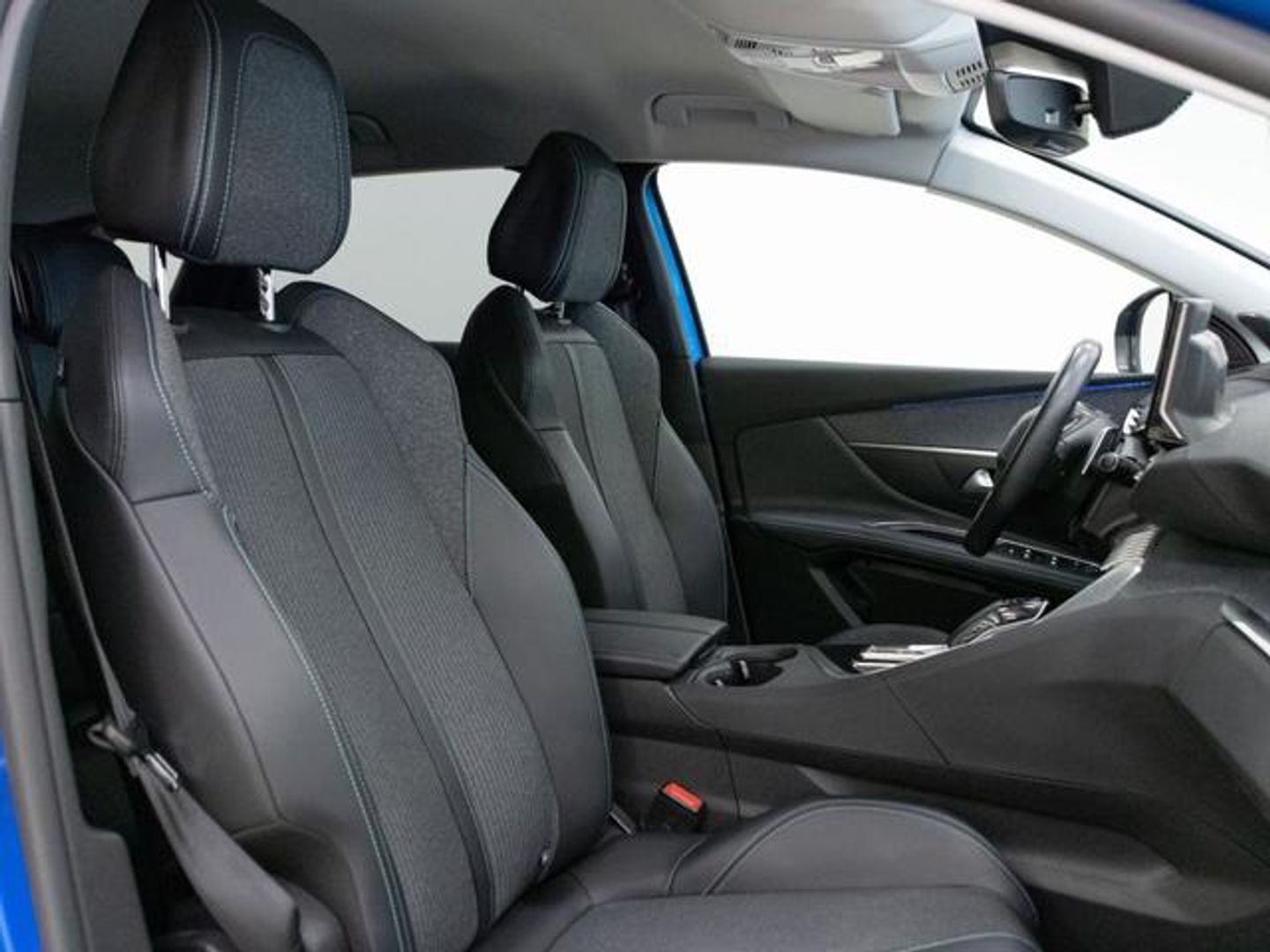 Peugeot 3008 Hybrid 225 Allure e-EAT8 165 kW (225 CV)