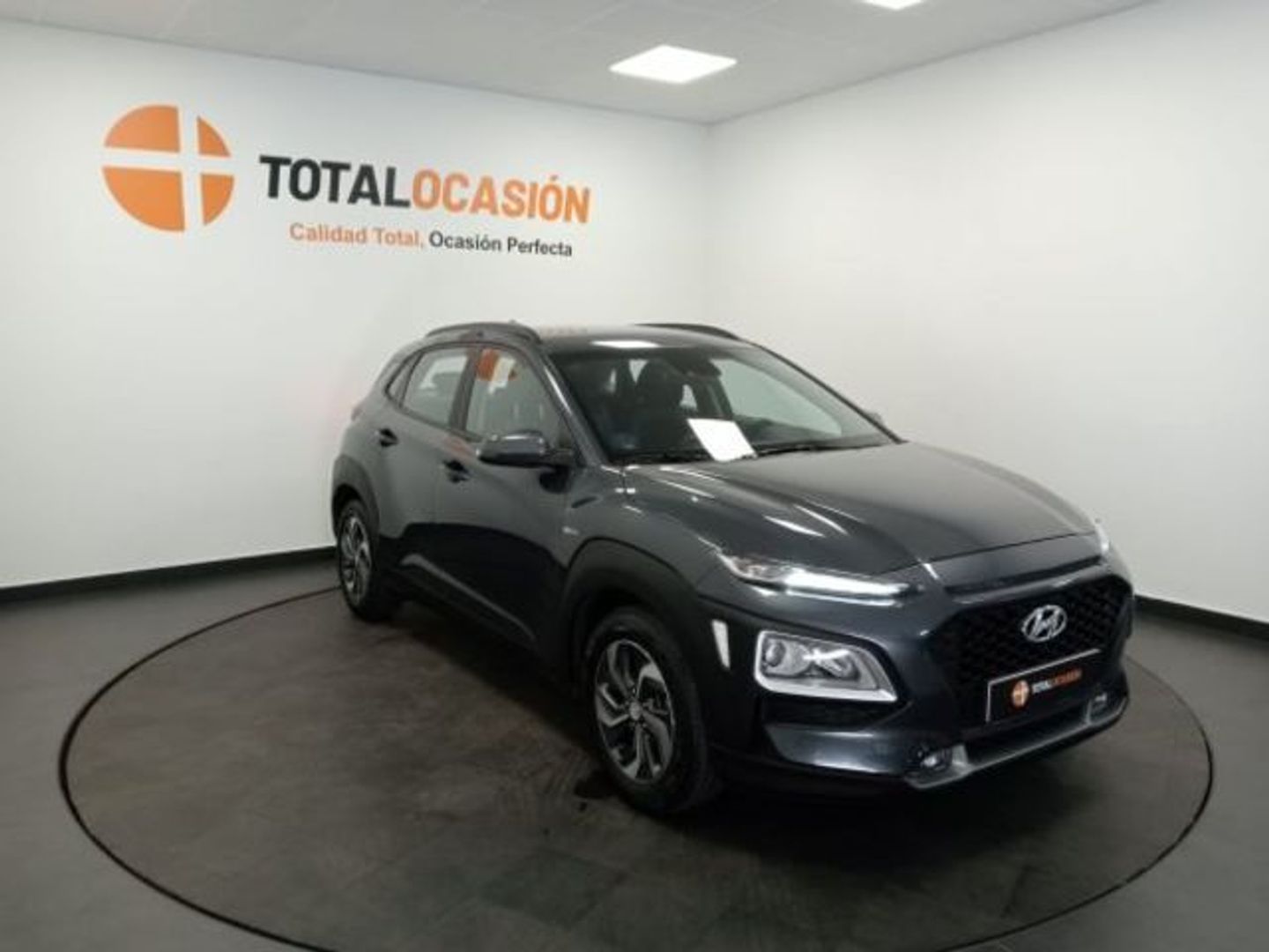 Hyundai Kona 1.6 GDI HEV Klass DCT 104 kW (141 CV) Gris SUV