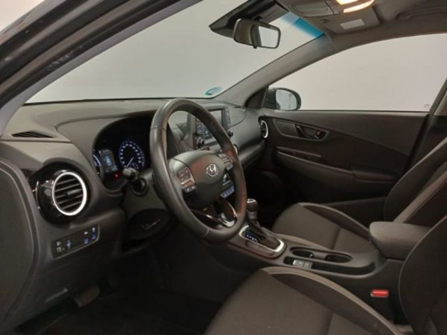 Hyundai Kona 1.6 GDI HEV Klass DCT 104 kW (141 CV)