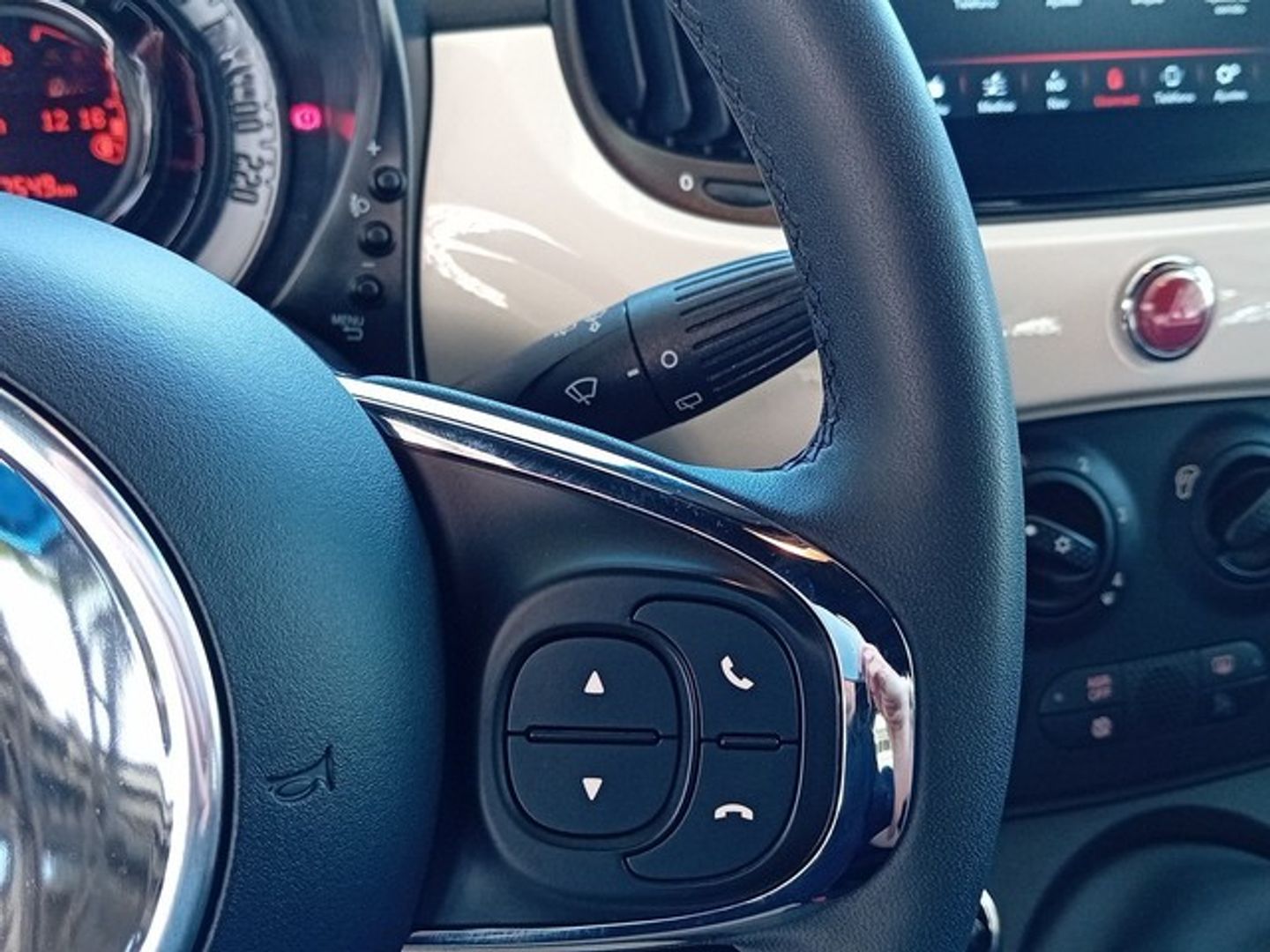 Fiat 500 1.0 Hybrid Cult 51 kW (70 CV)