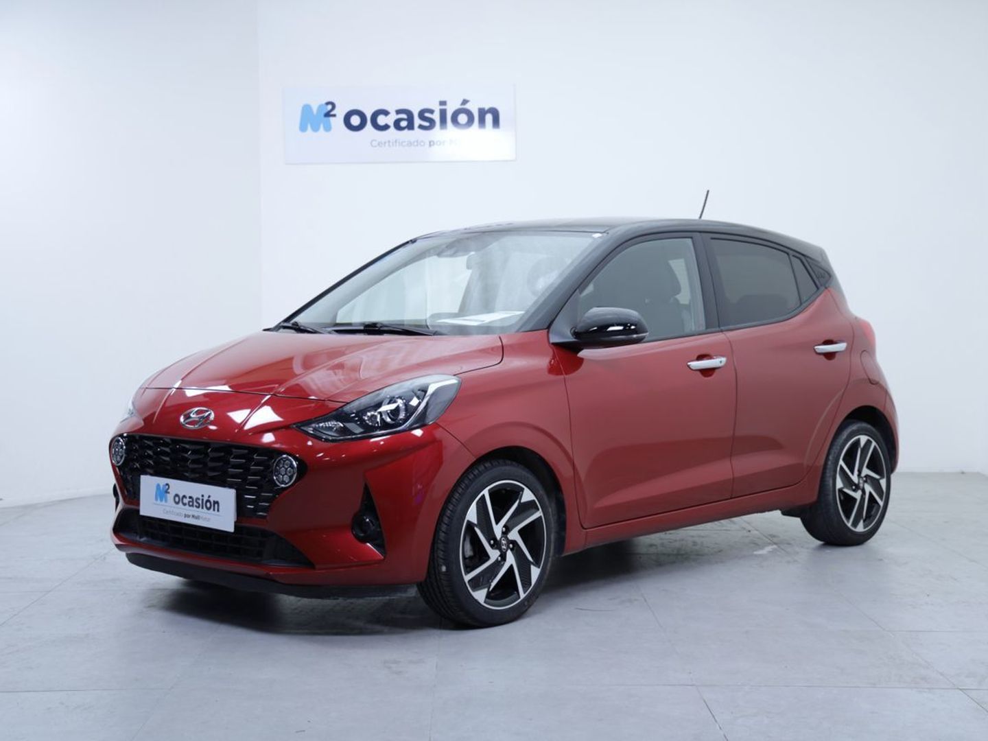Hyundai i10 1.2 Tecno 62 kW (84 CV) Rojo Compact