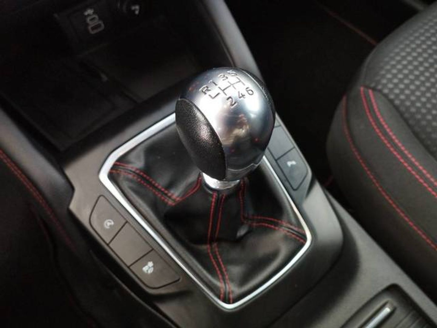 Ford Kuga 1.5 EcoBoost S&S ST-Line 4x2 110 kW (150 CV)