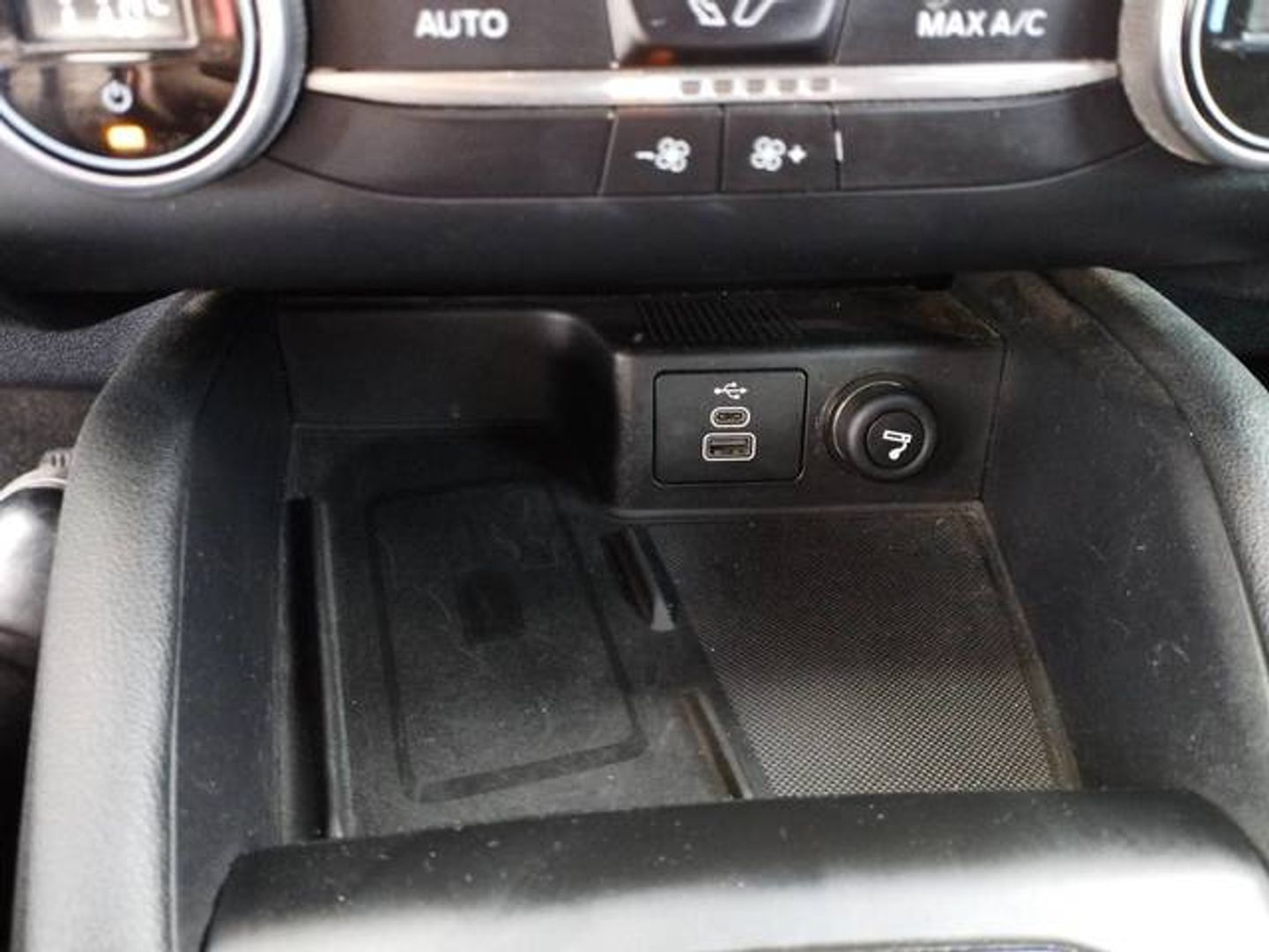 Ford Kuga 1.5 EcoBoost S&S ST-Line 4x2 110 kW (150 CV)