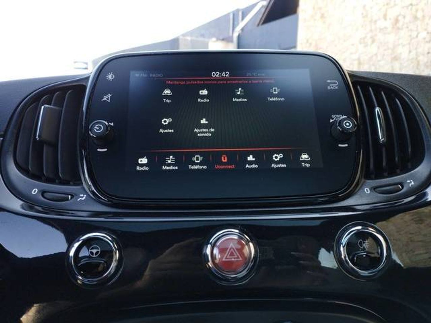 Fiat 500 1.0 Hybrid Dolcevita 51 kW (70 CV)