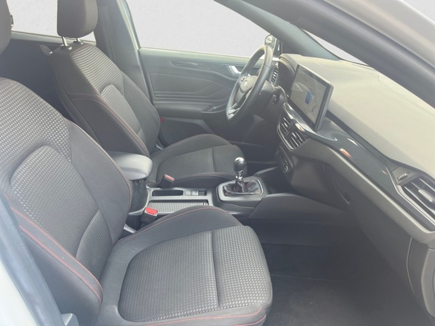 Ford Focus SportBreak 1.0 Ecoboost MHEV ST-Line 92 kW (125 CV)