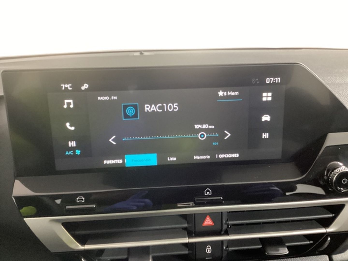 Citroen C4 Hybrid 136 Plus e-DCS6 100 kW (136 CV)