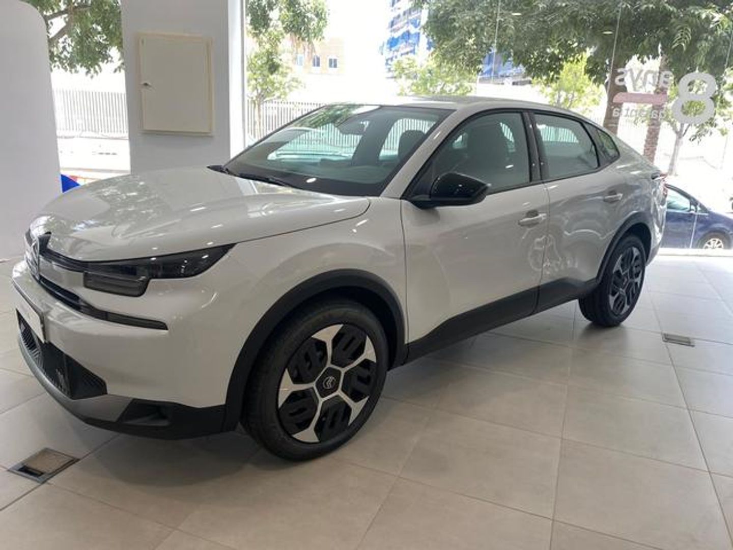 Citroen C4 X Hybrid 136 e-DCS6 Plus 100 kW (136 CV) Blanco Sedan