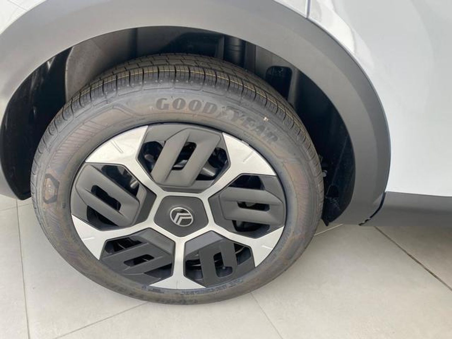 Citroen C4 X Hybrid 136 e-DCS6 Plus 100 kW (136 CV)