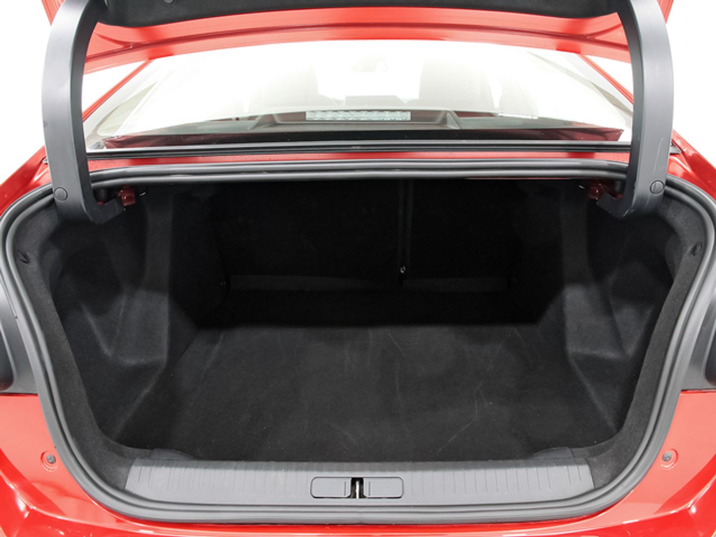 Citroen C4 X BlueHDi 130 S&S Plus EAT8 96 kW (131 CV)