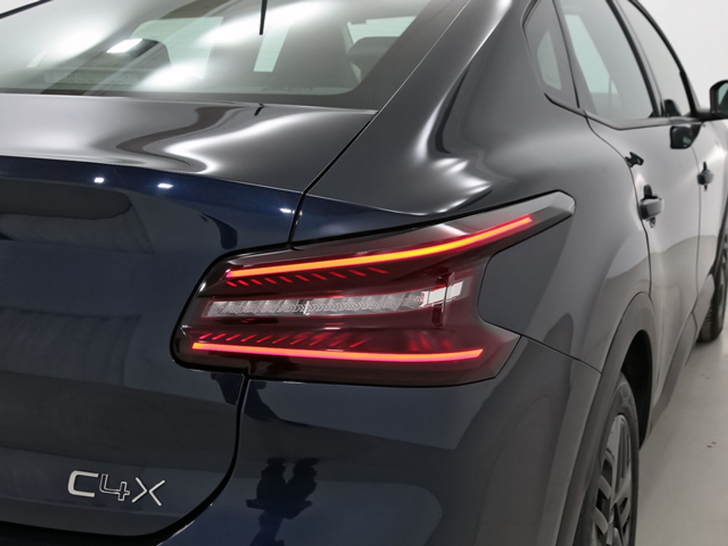 Citroen C4 X BlueHDi 130 S&S Plus EAT8 96 kW (131 CV)