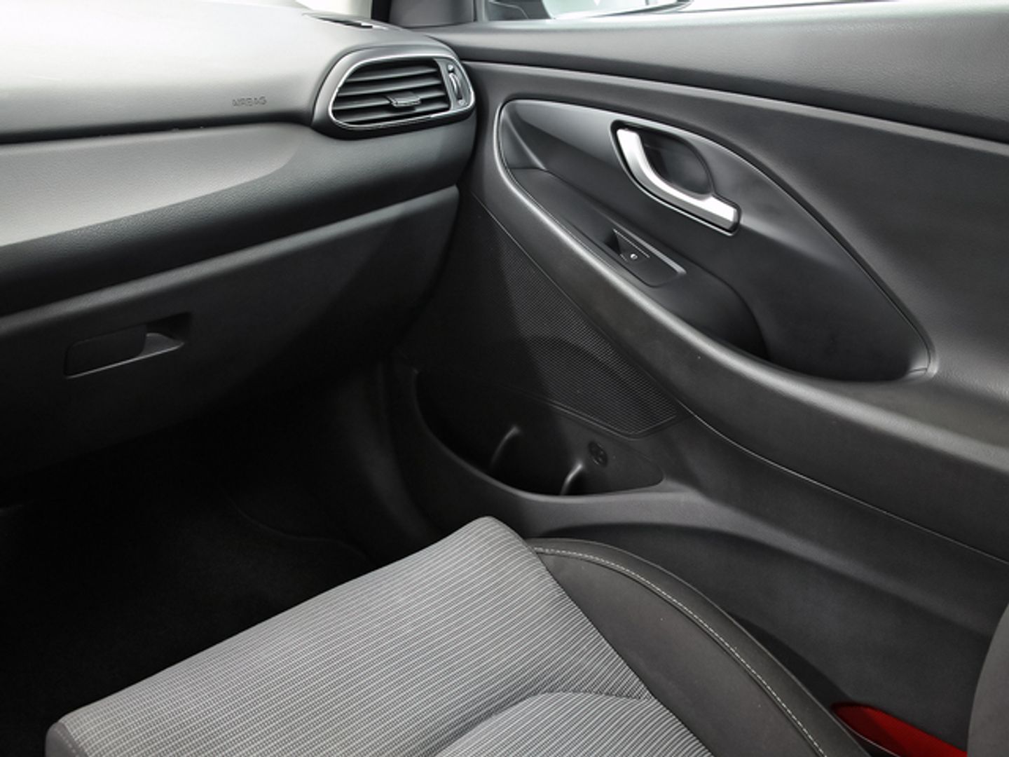 Hyundai i30 1.5 DPI Essence 81 kW (110 CV)