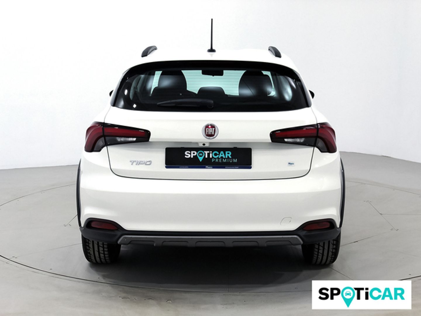 Fiat Tipo 1.5 Hybrid City Cross DCT 96 kW (130 CV)