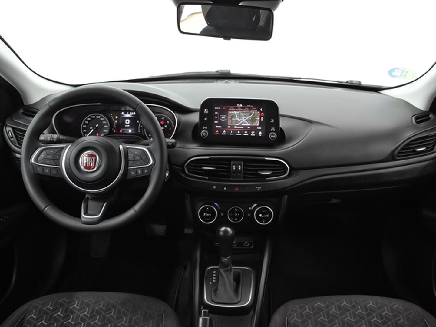 Fiat Tipo 1.5 Hybrid City Cross DCT 96 kW (130 CV)
