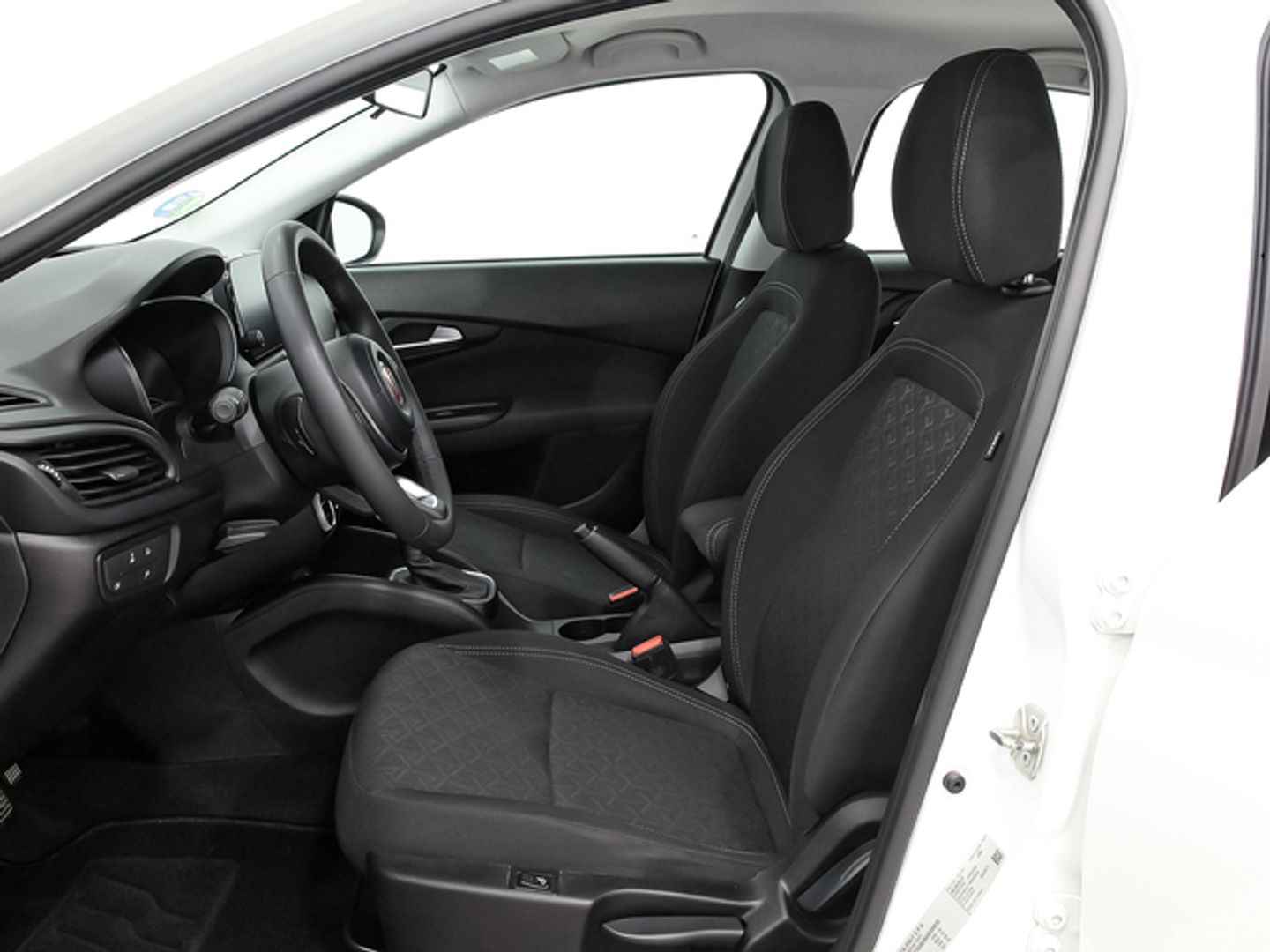 Fiat Tipo 1.5 Hybrid City Cross DCT 96 kW (130 CV)