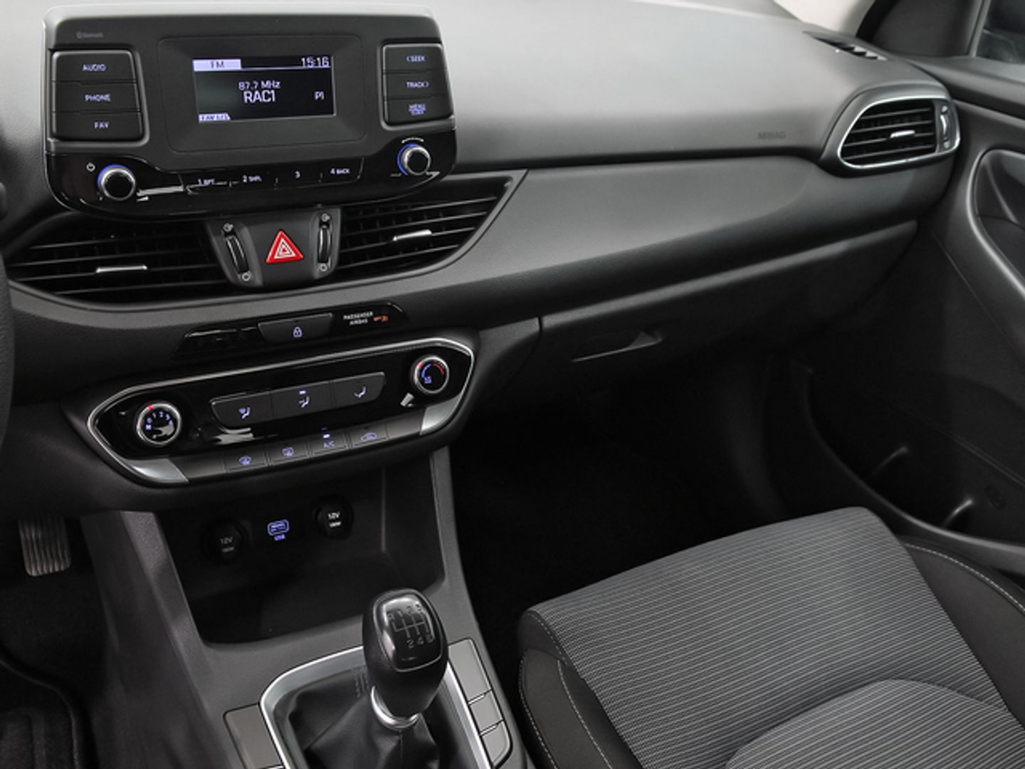Hyundai i30 1.5 DPI Essence 81 kW (110 CV)