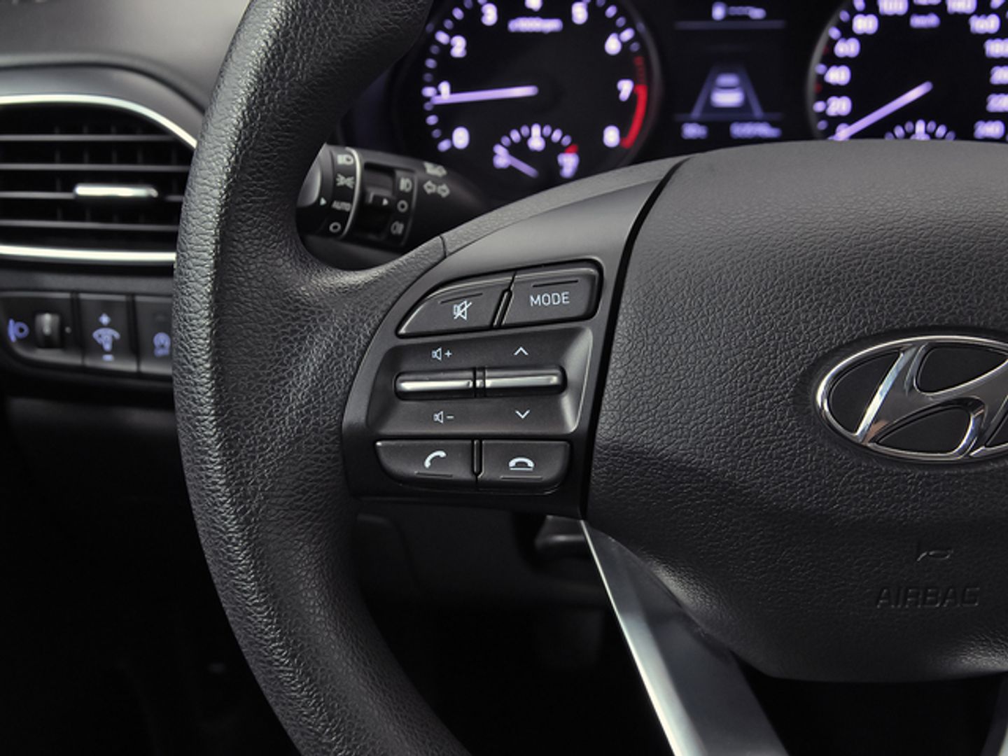Hyundai i30 1.5 DPI Essence 81 kW (110 CV)