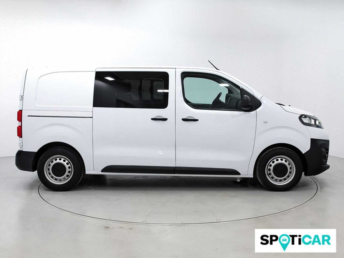 Fiat Scudo Furgon 1.5 BlueHDI L2 Business 88 kW (120 CV)