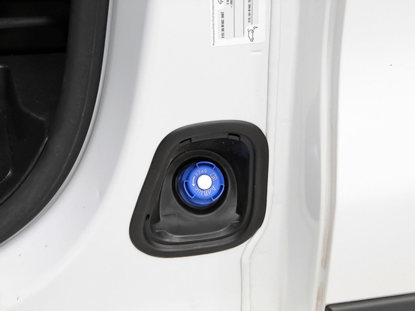 Fiat Scudo Furgon 1.5 BlueHDI L2 Business 88 kW (120 CV)