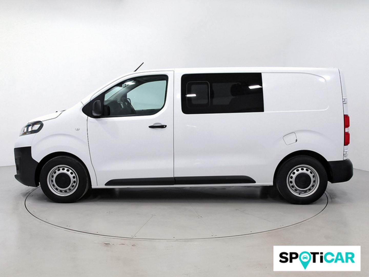 Fiat Scudo Furgon 1.5 BlueHDI L2 Business 88 kW (120 CV)