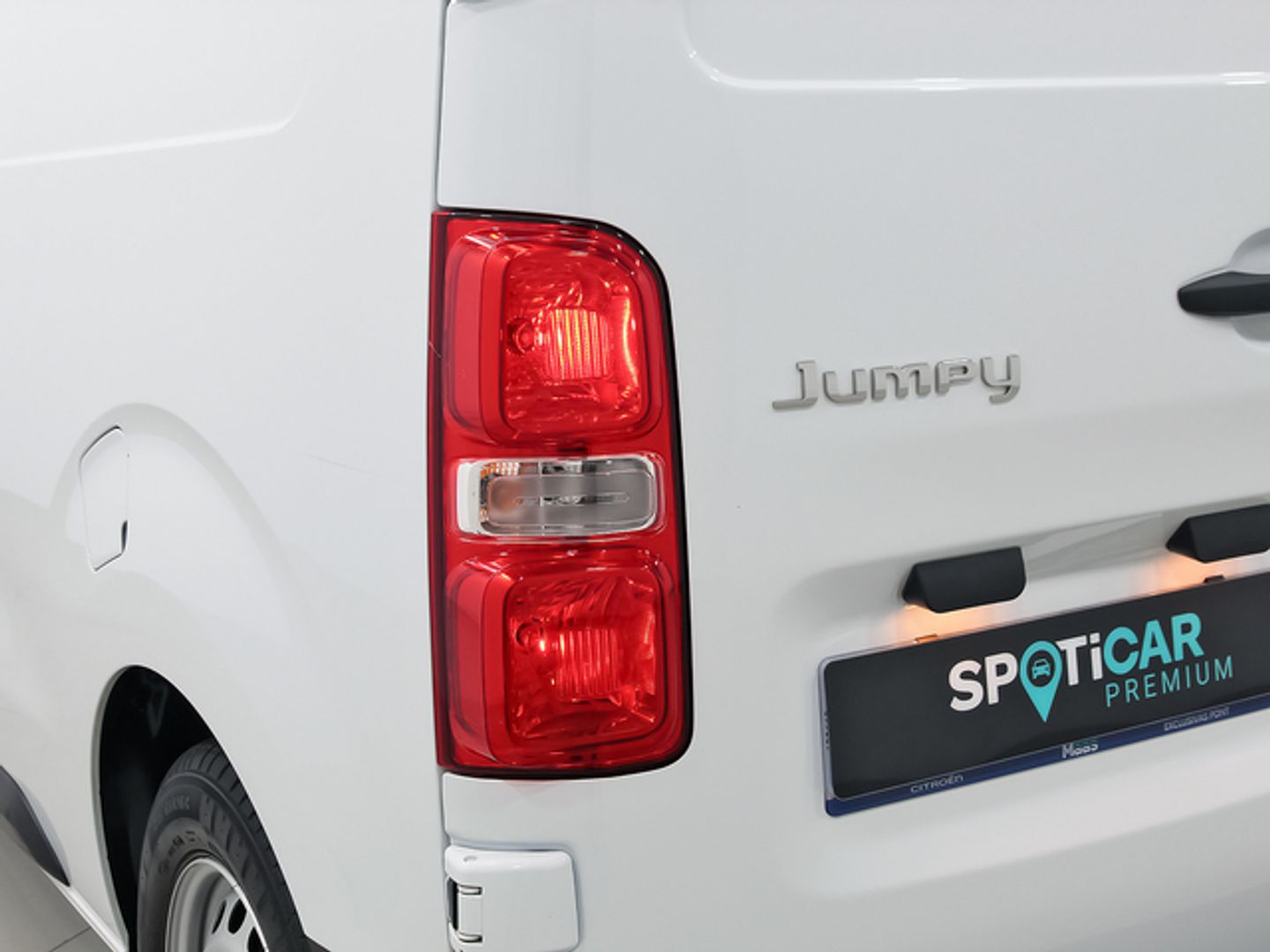 Citroen Jumpy Furgon BlueHDI 120 Talla M 88 kW (120 CV)