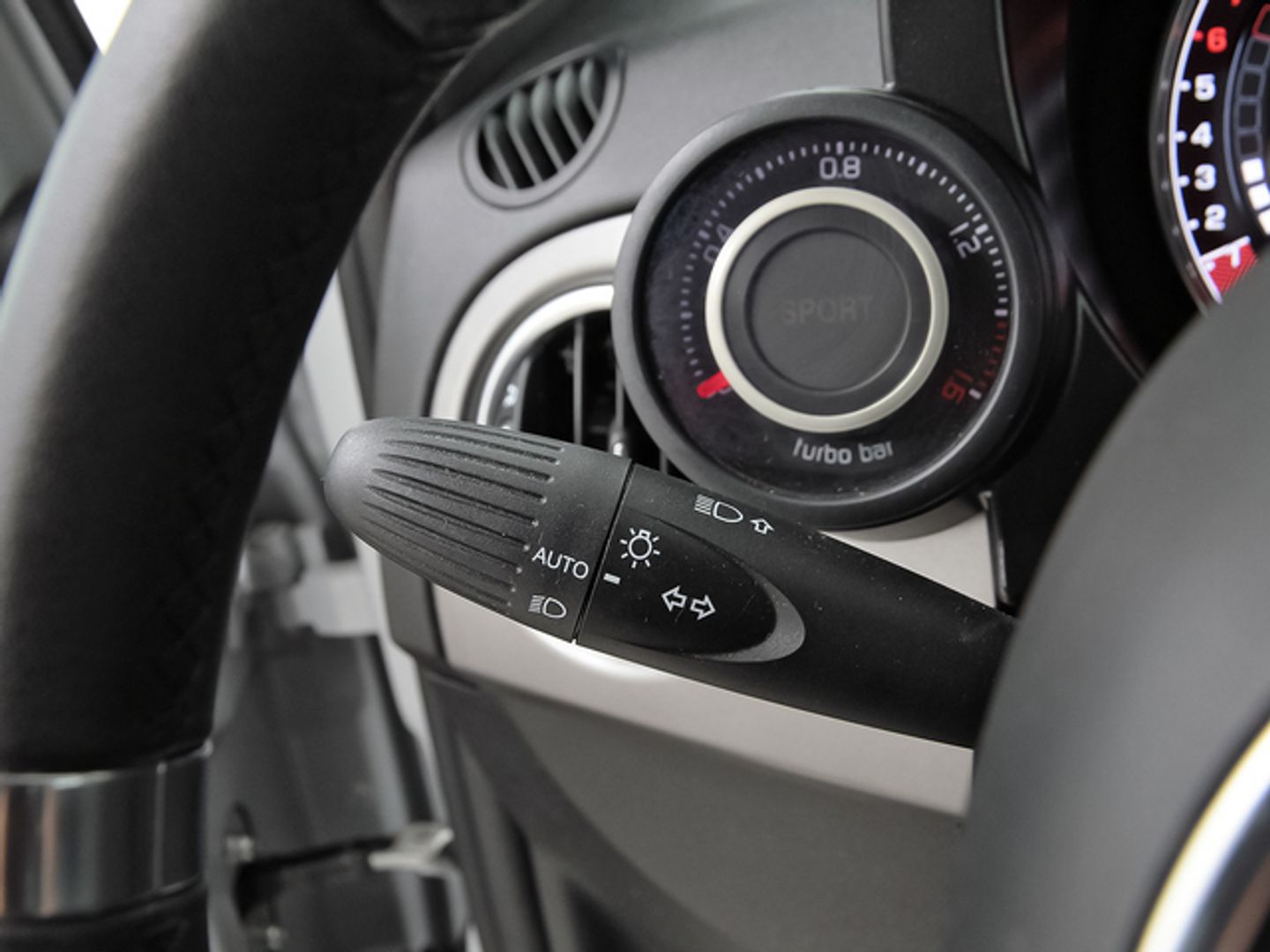 Abarth 500 1.4 16v T-Jet 595 121 kW (165 CV)
