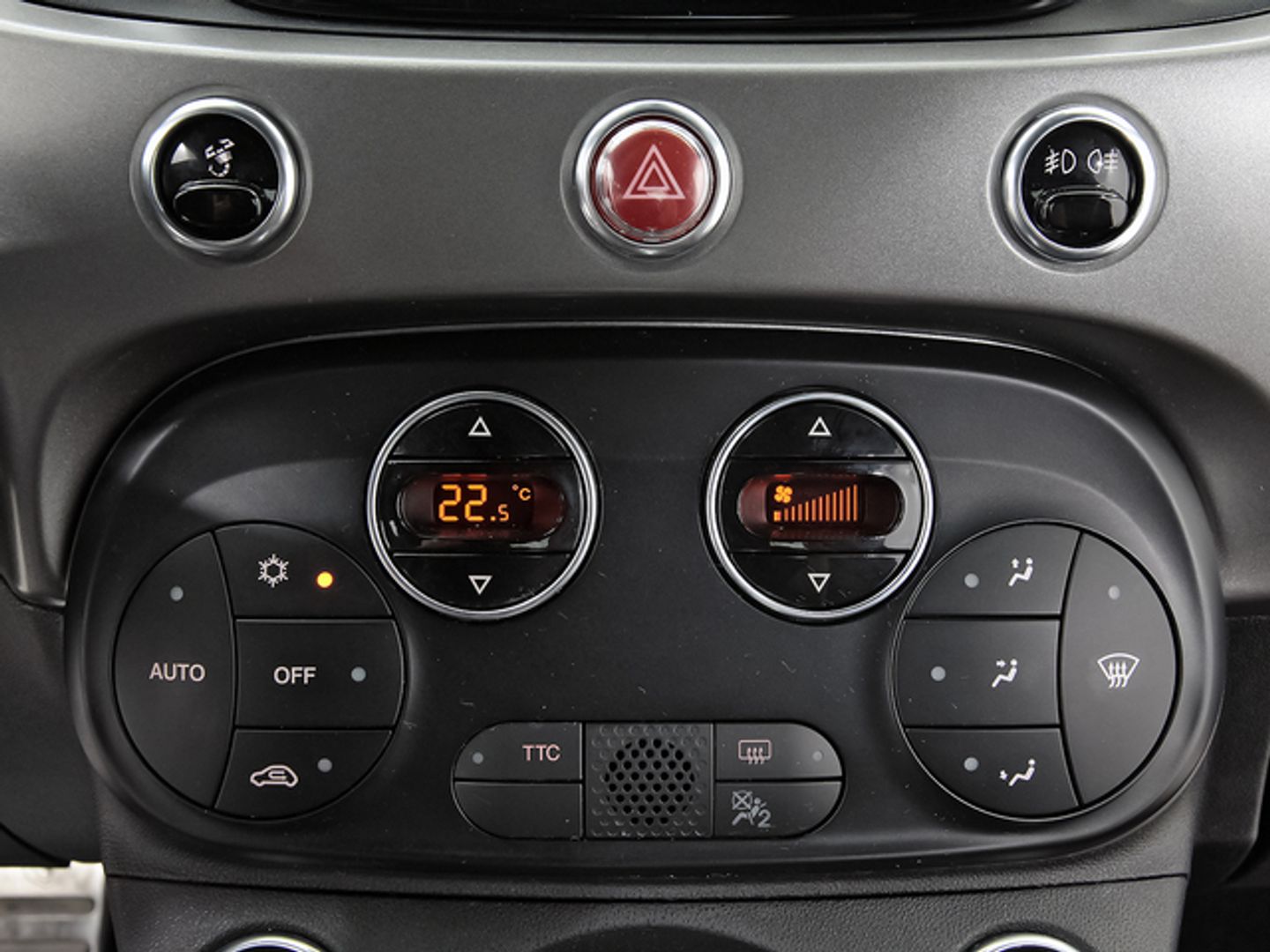 Abarth 500 1.4 16v T-Jet 595 121 kW (165 CV)