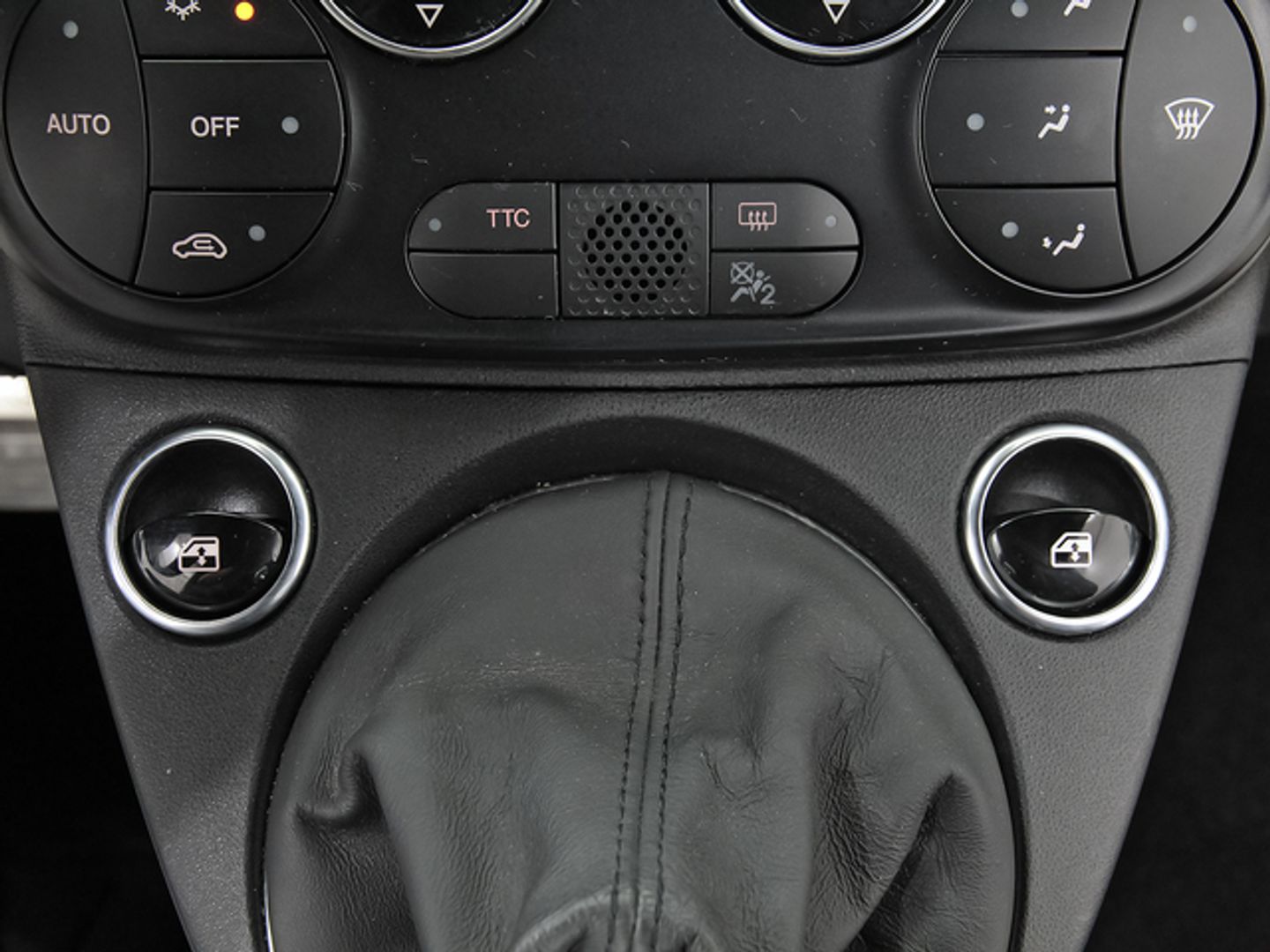 Abarth 500 1.4 16v T-Jet 595 121 kW (165 CV)