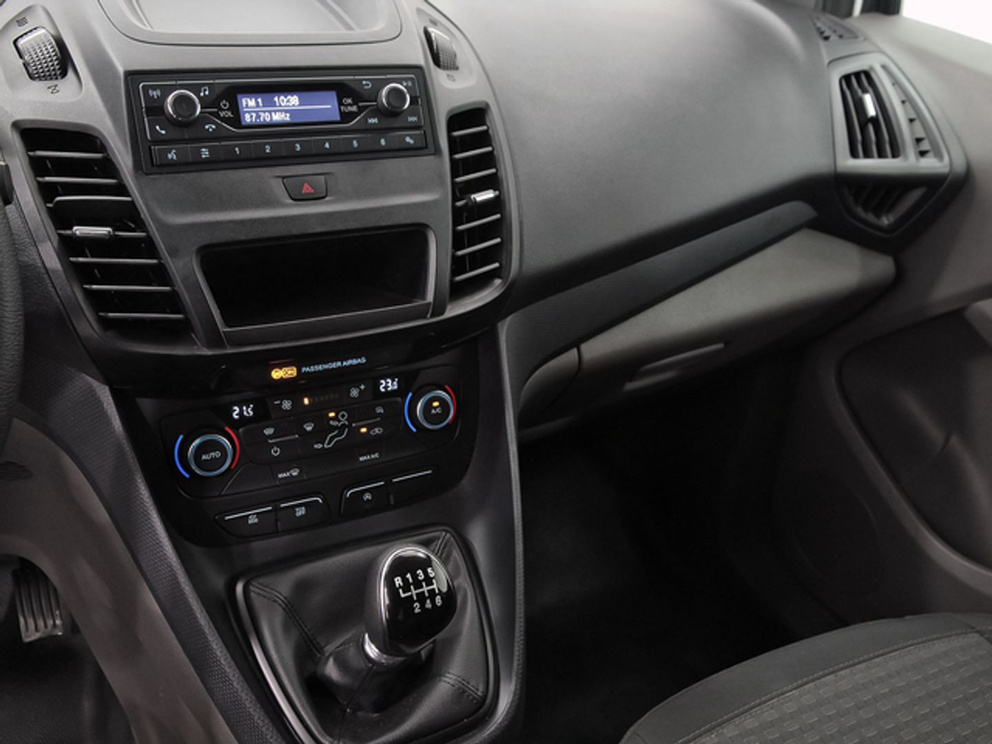 Ford Transit Connect Furgon 1.5 TDCi Trend 200 L1 74 kW (100 CV)