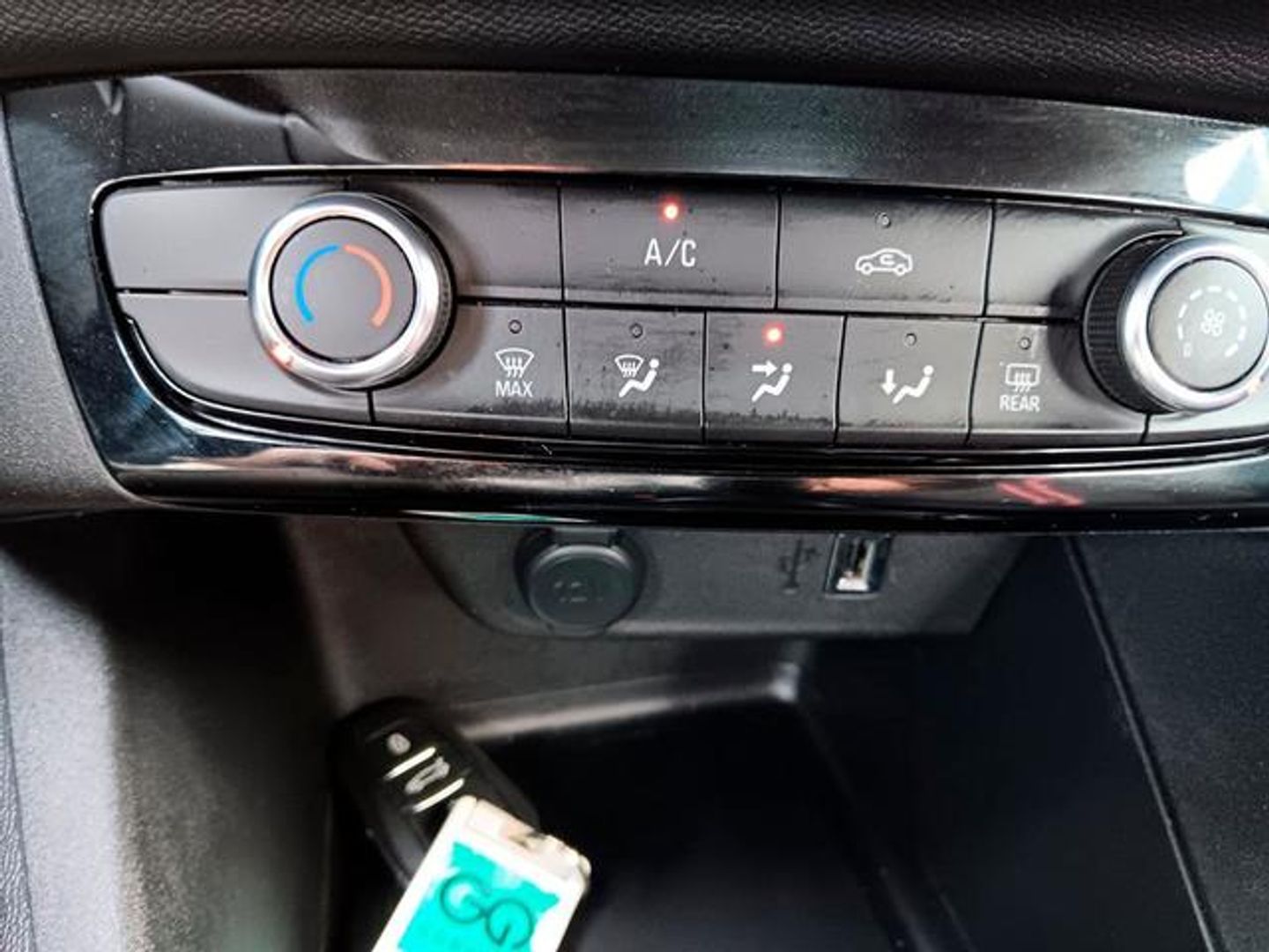 Opel Corsa 1.2T XHL GS 74 kW (100 CV)