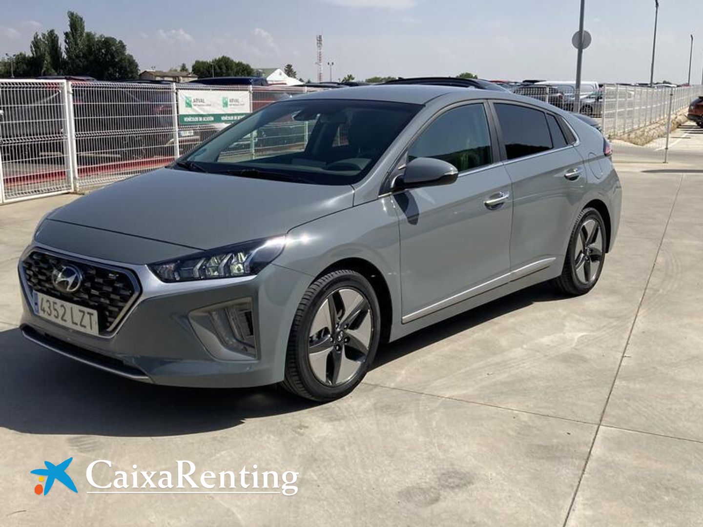 Hyundai Ioniq 1.6 GDI HEV Tecno DCT 104 kW (141 CV) Gris Sedan