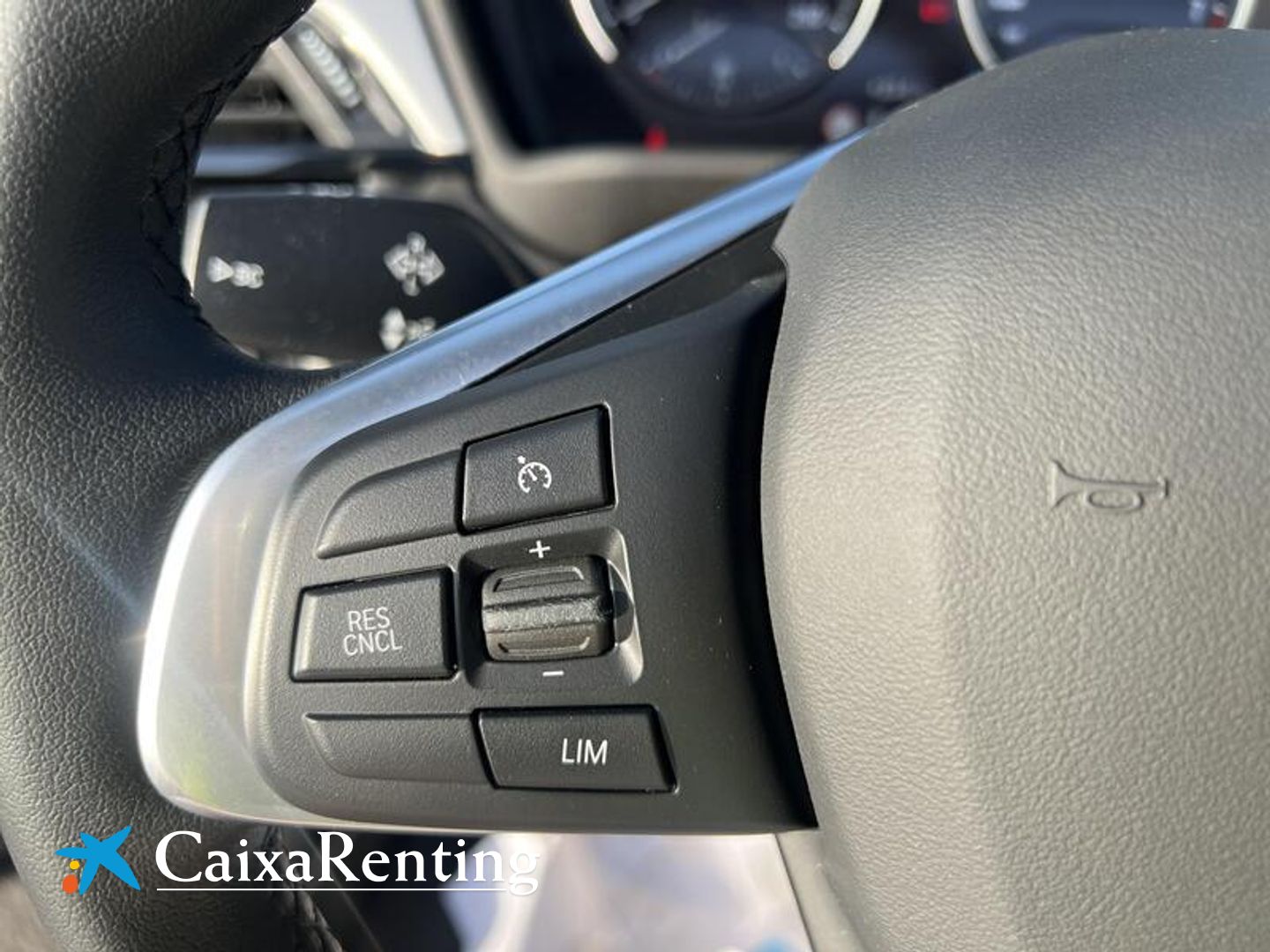 BMW X1 sDrive18i 100 kW (136 CV)