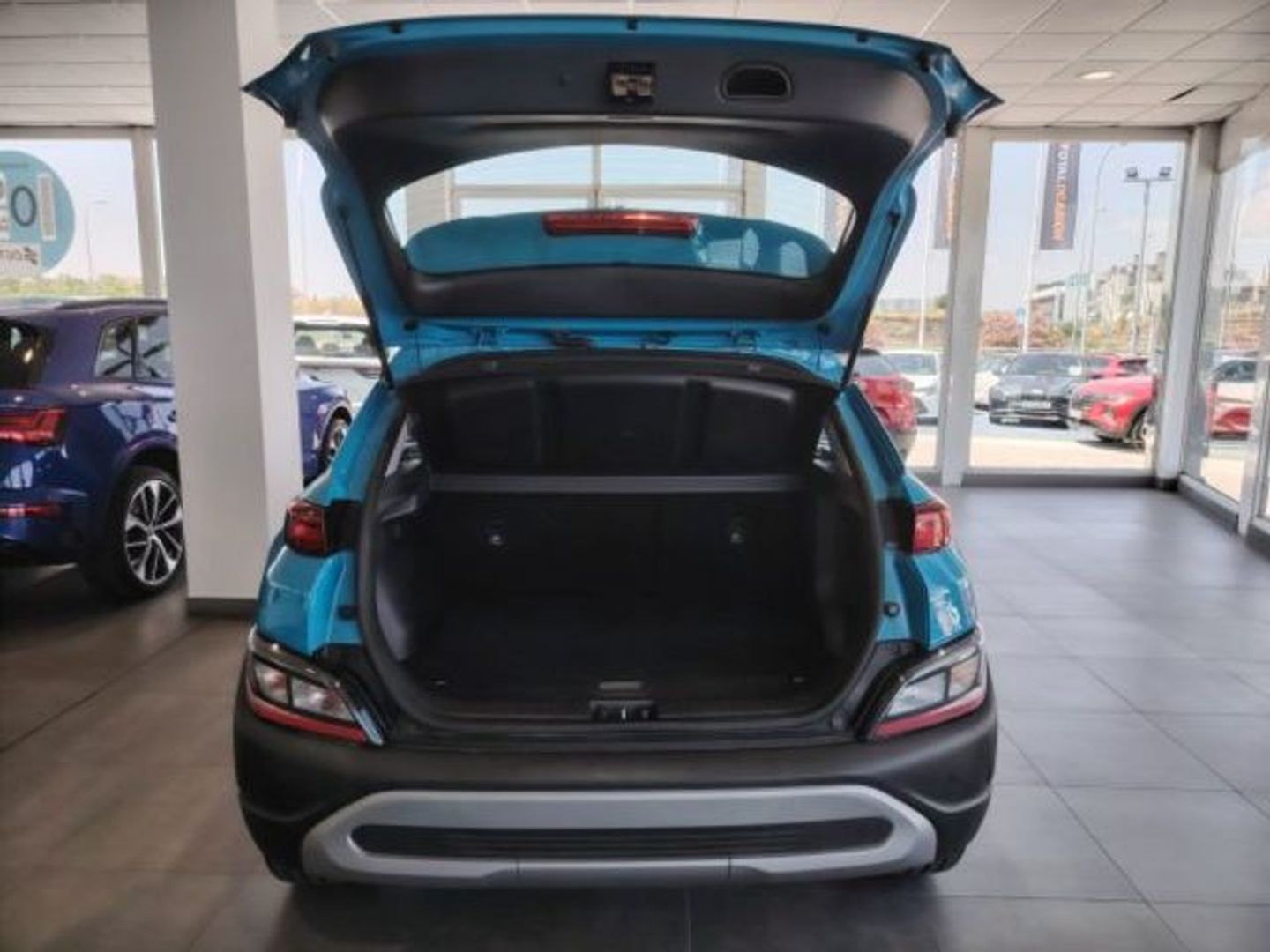 Hyundai Kona 1.6 GDI HEV Maxx DCT 104 kW (141 CV)