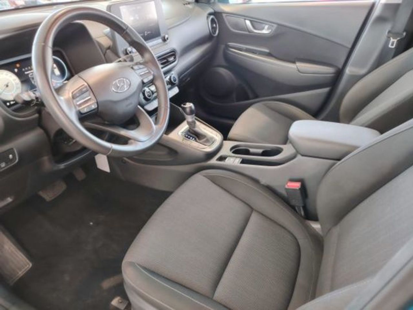 Hyundai Kona 1.6 GDI HEV Maxx DCT 104 kW (141 CV)