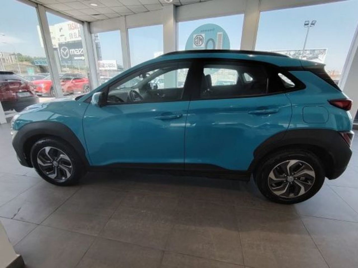 Hyundai Kona 1.6 GDI HEV Maxx DCT 104 kW (141 CV)