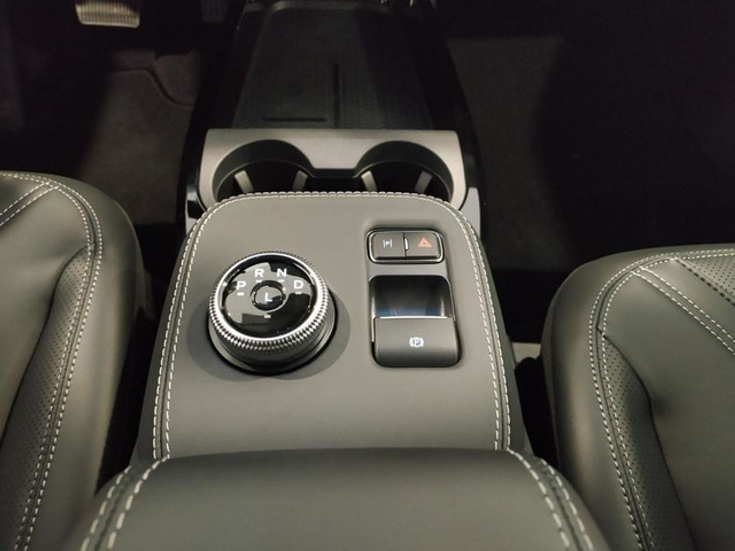 Ford Mustang Mach-E AWD Batería 98.8Kwh 216 kW (294 CV)