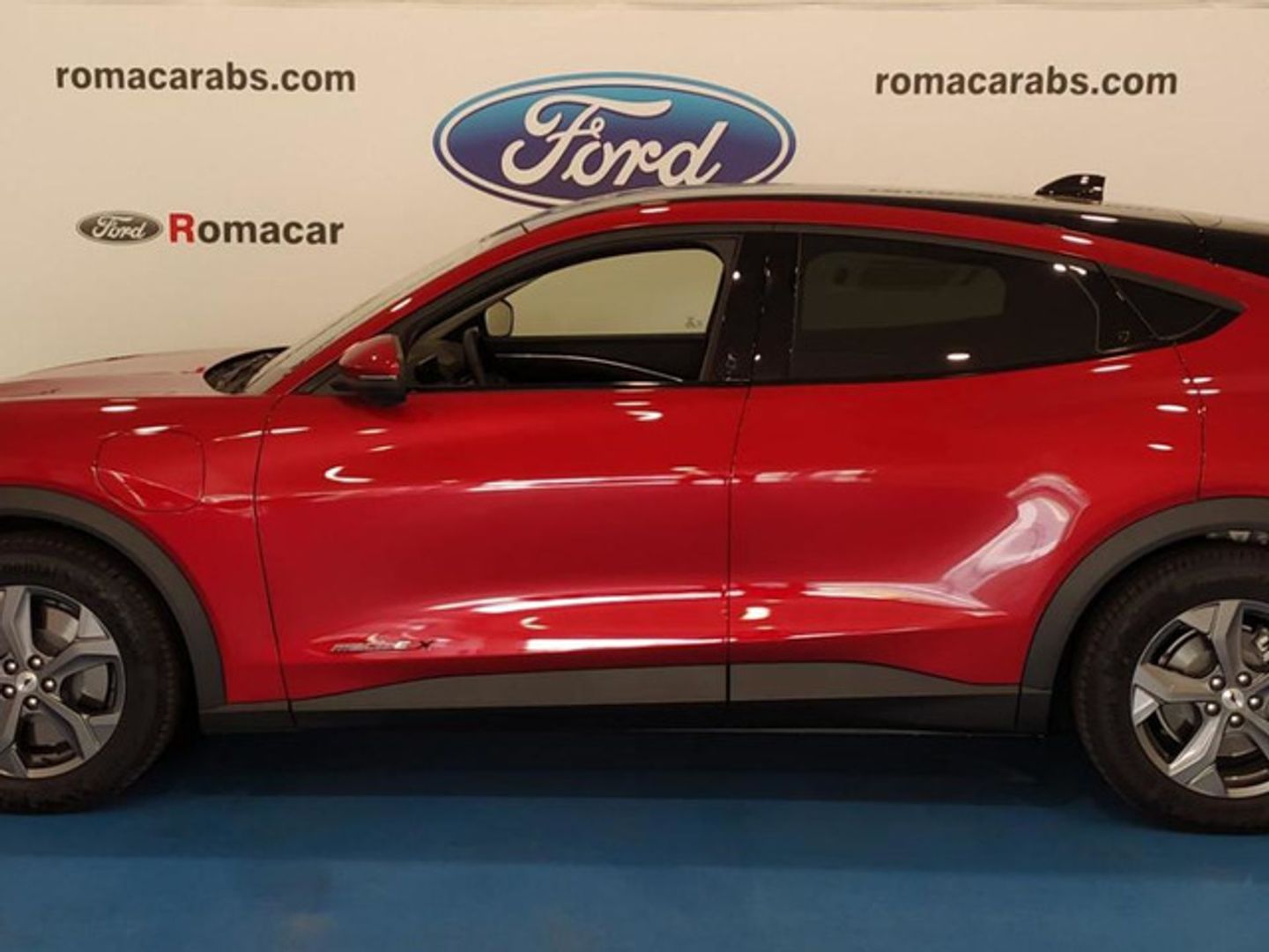 Ford Mustang Mach-E AWD Batería 98.8Kwh 216 kW (294 CV)