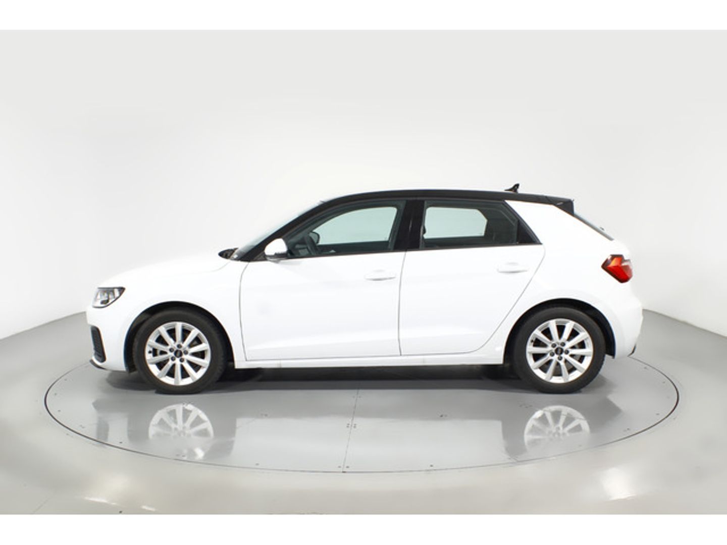 Audi A1 Sportback Advanced 30 TFSI 81 kW (110 CV)