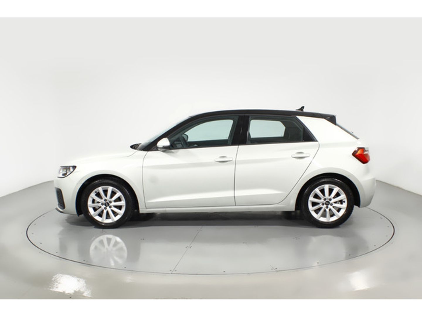 Audi A1 Sportback Advanced 30 TFSI 81 kW (110 CV)