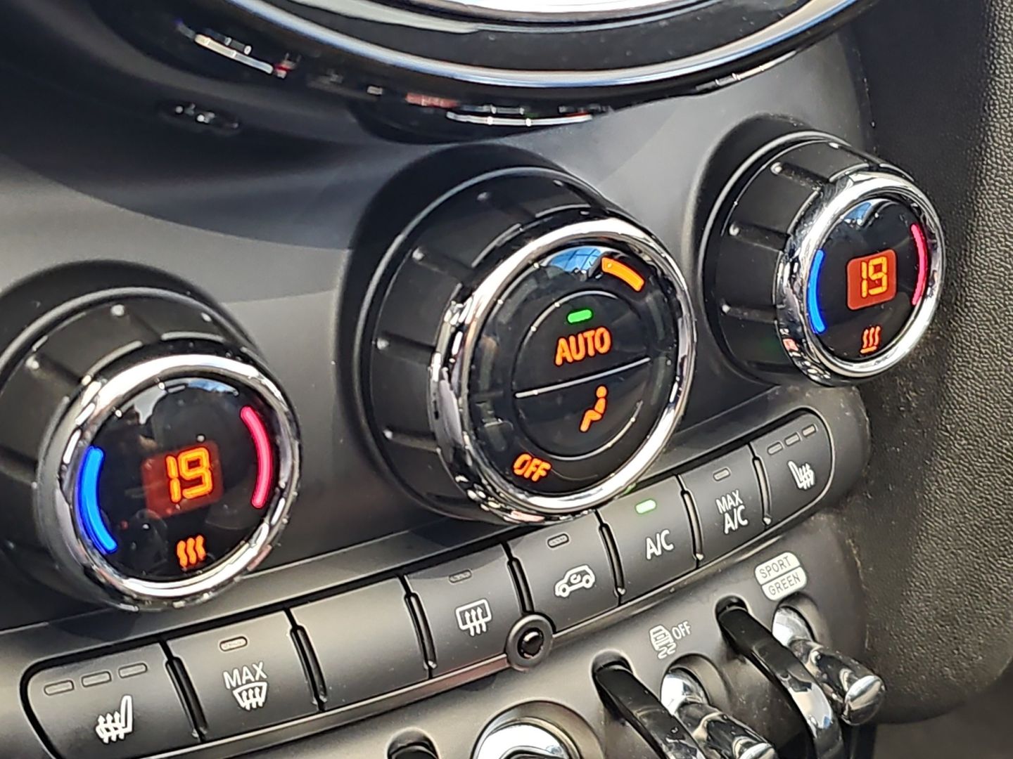MINI MINI Cabrio Cooper 100 kW (136 CV)