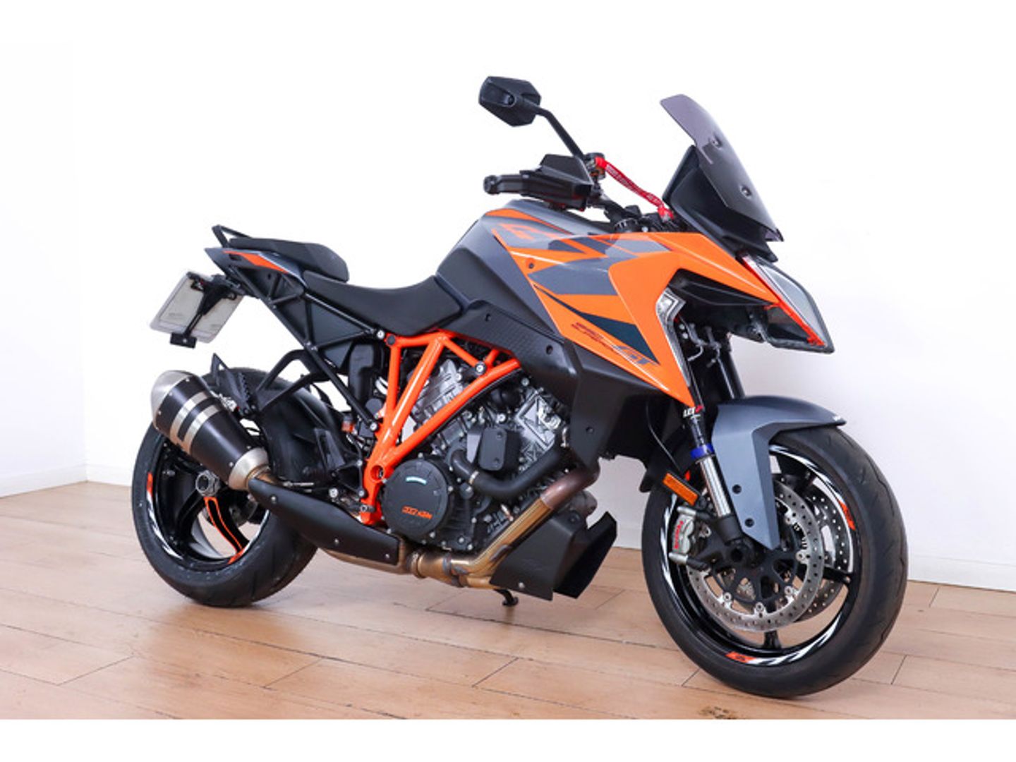 KTM Super Duke GT 1290