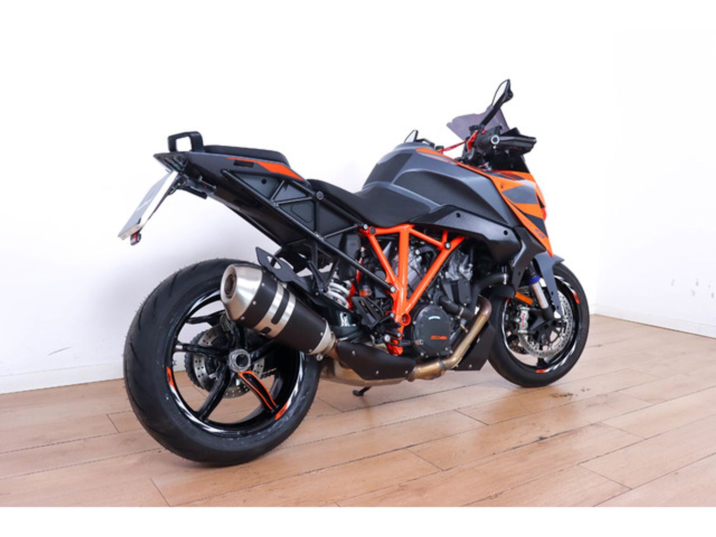 KTM Super Duke GT 1290