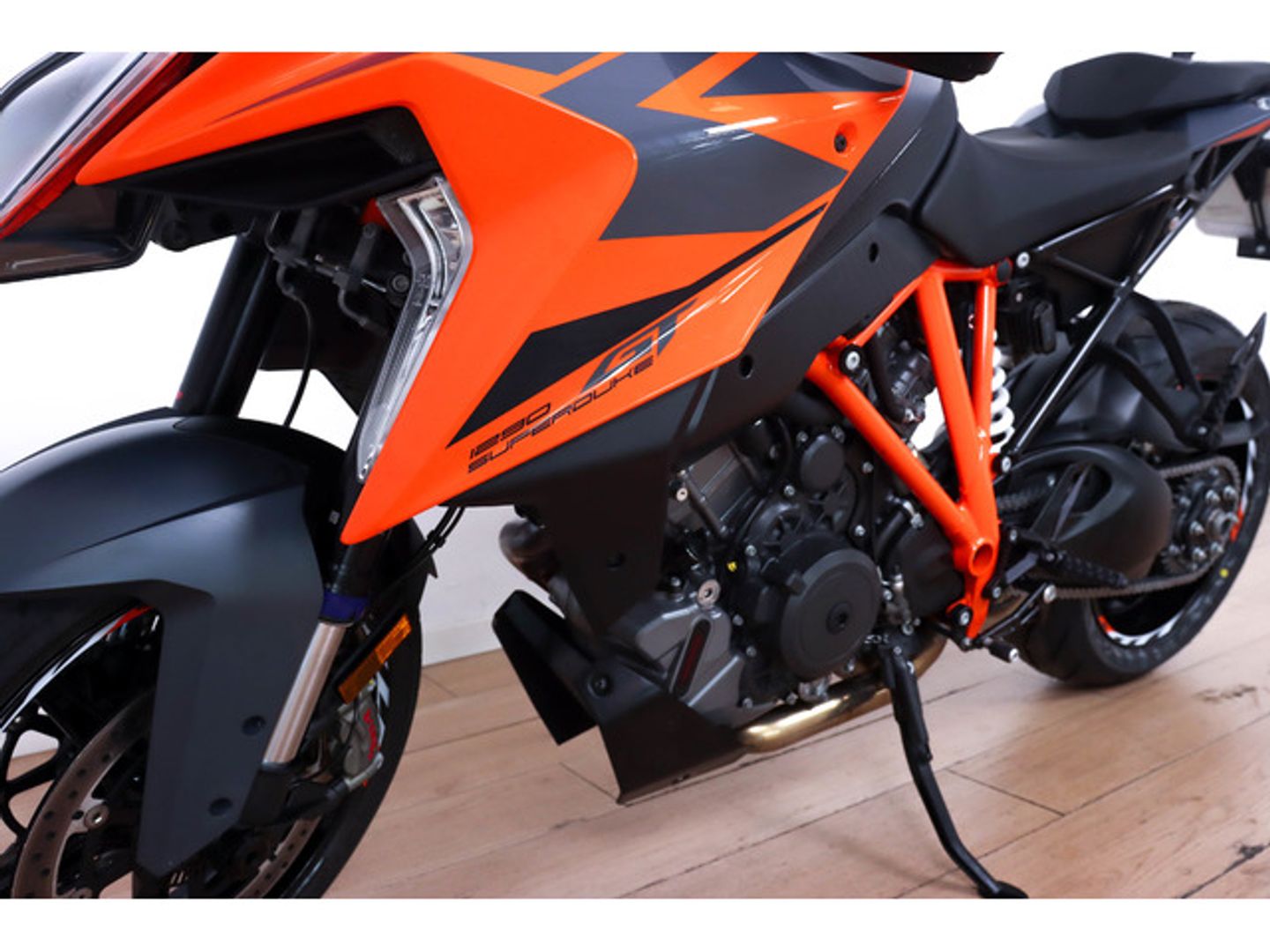 KTM Super Duke GT 1290