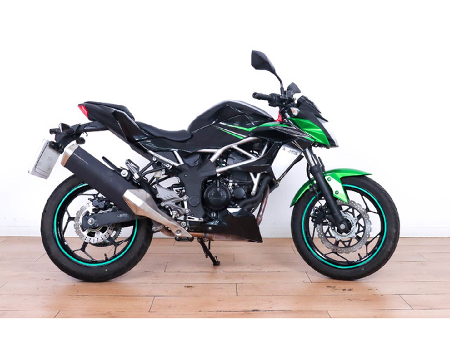 KAWASAKI Z 125 Negro Motorcycle