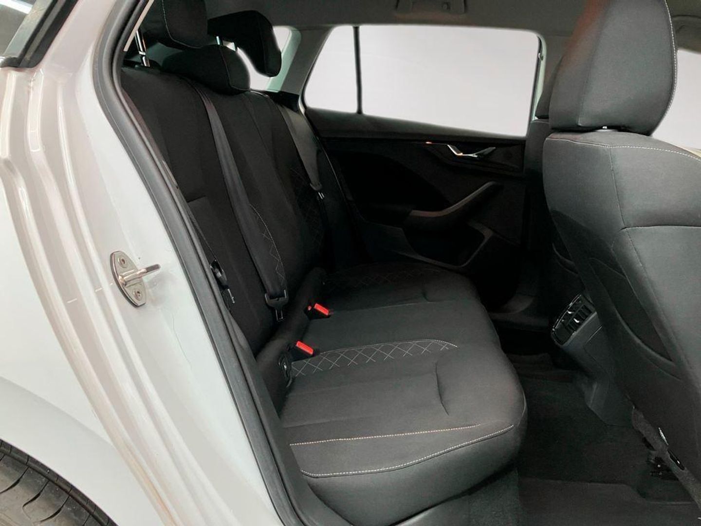 Skoda Scala 1.0 TSI Ambition 81 kW (110 CV)