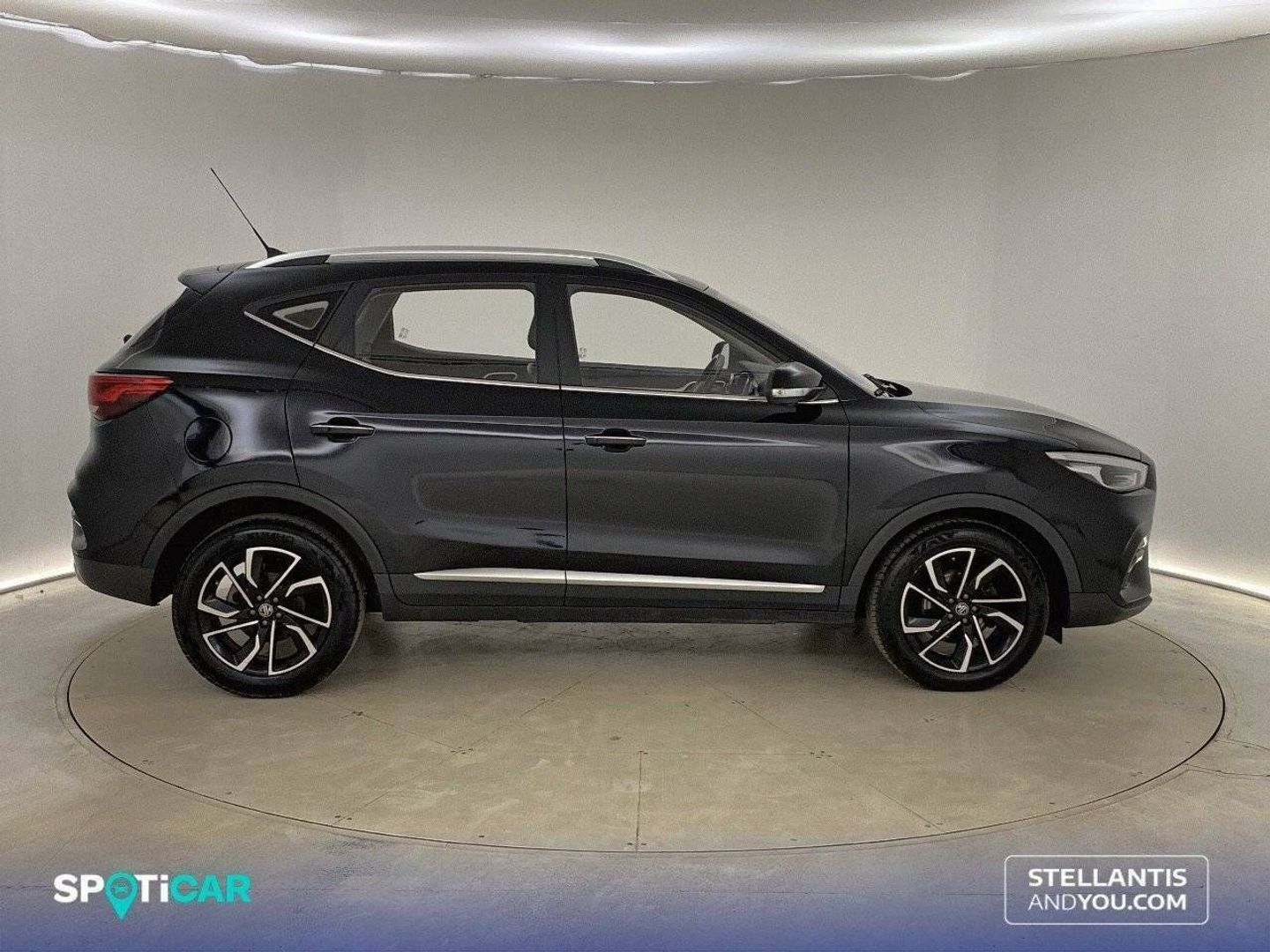 MG ZS 1.5 Luxury 78 kW (106 CV)