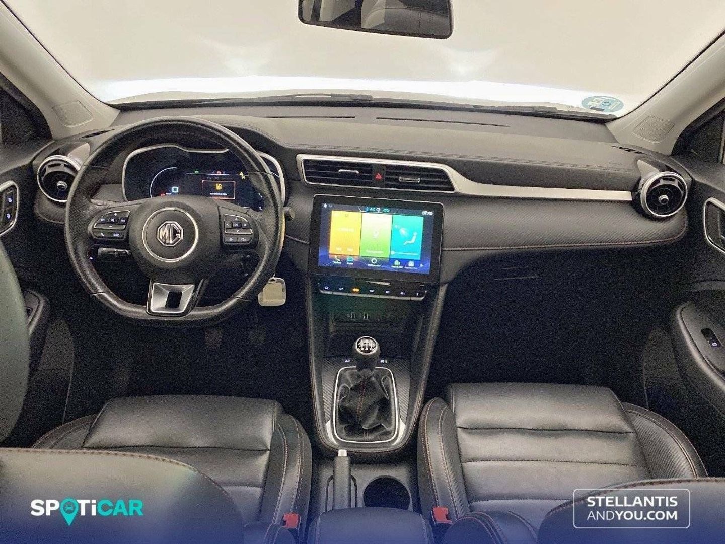 MG ZS 1.5 Luxury 78 kW (106 CV)