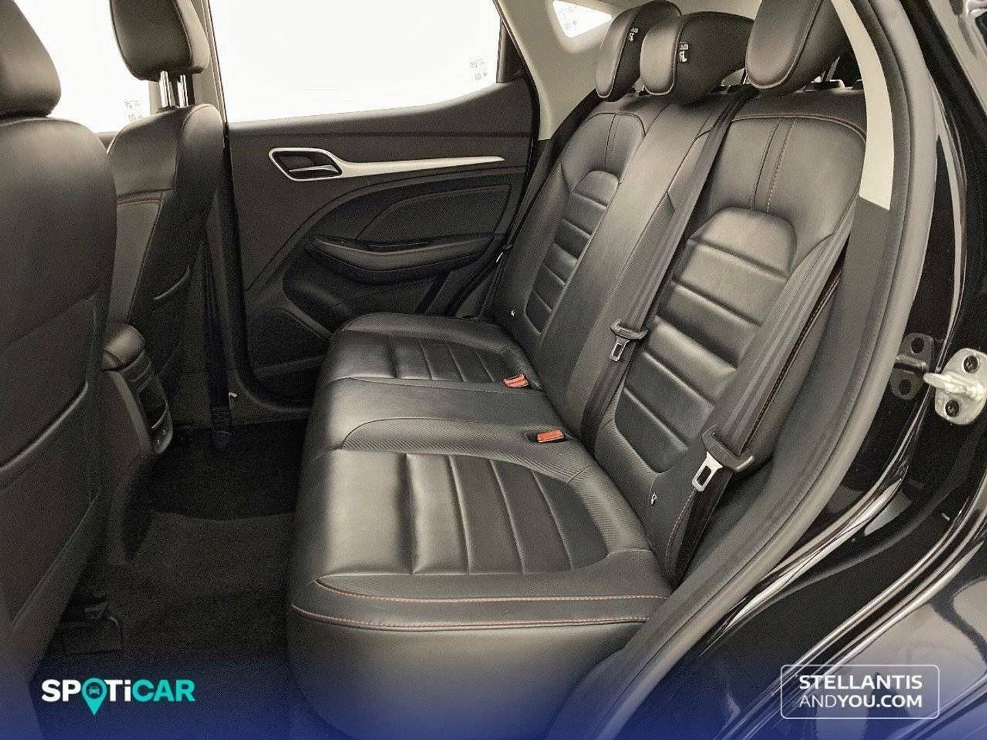 MG ZS 1.5 Luxury 78 kW (106 CV)