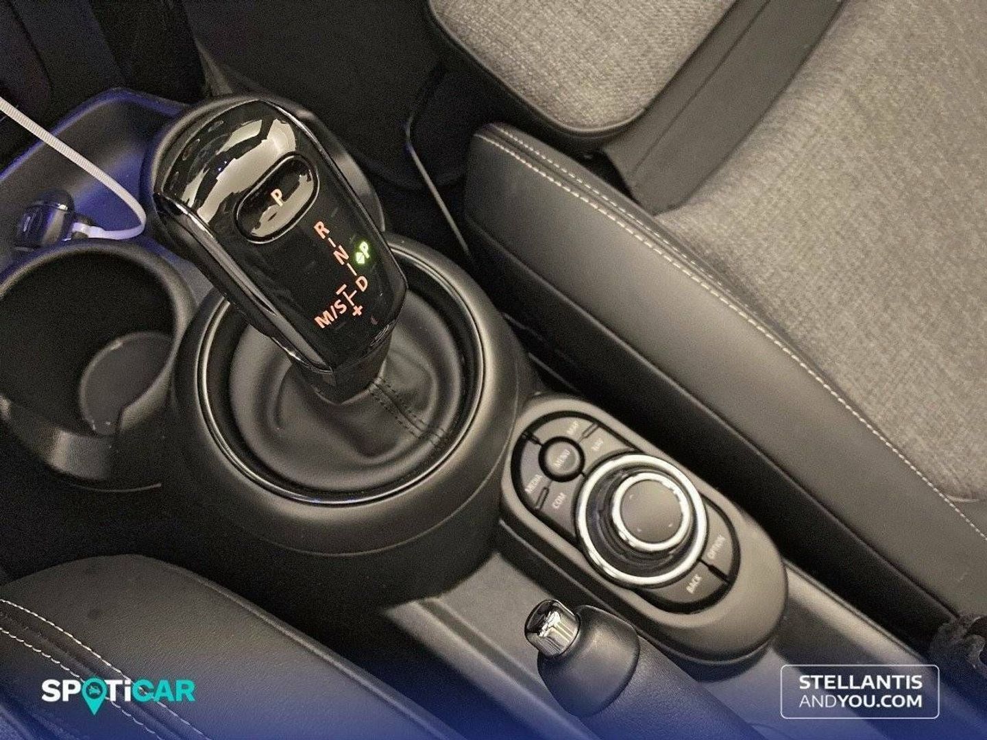 MINI MINI Cabrio Cooper S 131 kW (178 CV)